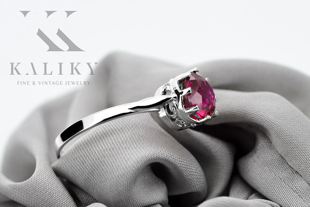 Ring Ruby Sterling silver 925 Vintage craft vrc366s