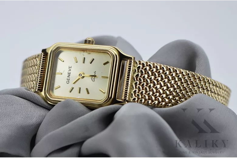 копие на дамски часовник Geneve 14k злато с гривна Lw023y&lbw004y