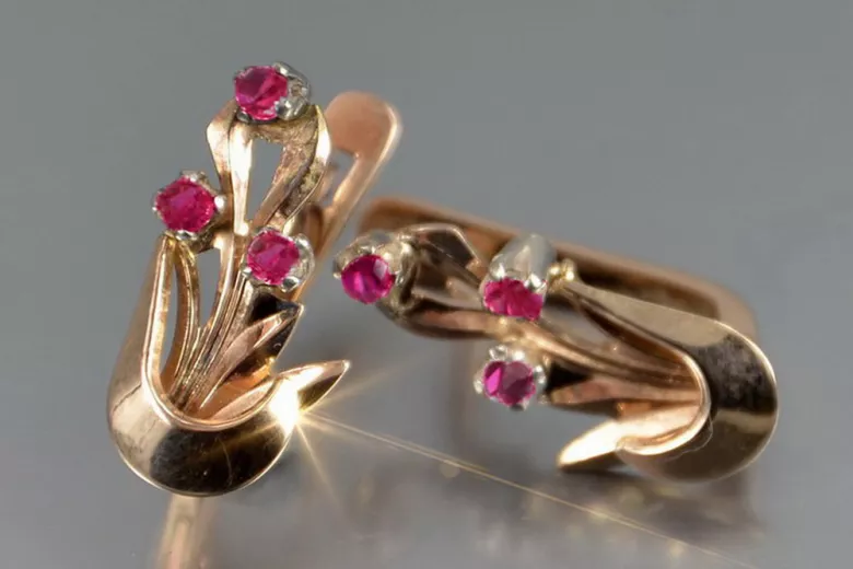 Boucles d’oreilles en or rose soviétique russe 14k 585 vec180 alexandrite rubis émeraude saphir ... Boucles d’oreilles en or rose soviétique russe 14k 585 vec180 alexandrite rubis émeraude saphir ...
