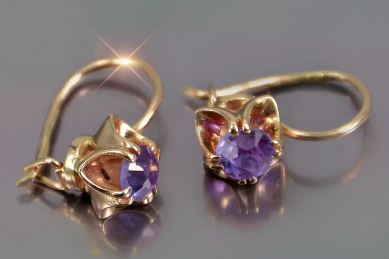Boucles d’oreilles en or rose soviétique russe 14k 585 vec184 alexandrite rubis émeraude saphir ... Boucles d’oreilles en or rose soviétique russe 14k 585 vec184 alexandrite rubis émeraude saphir ...