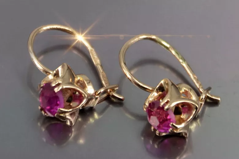 Boucles d’oreilles en or rose soviétique russe 14k 585 vec184 alexandrite rubis émeraude saphir ... Boucles d’oreilles en or rose soviétique russe 14k 585 vec184 alexandrite rubis émeraude saphir ...