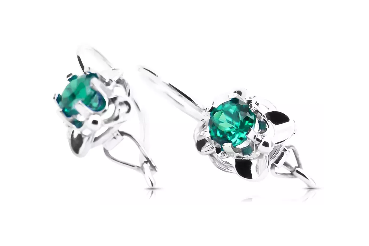 Vintage silver 925 Emerald earrings vec116s Russian Soviet style Vintage silver 925 Emerald earrings vec116s Russian Soviet style