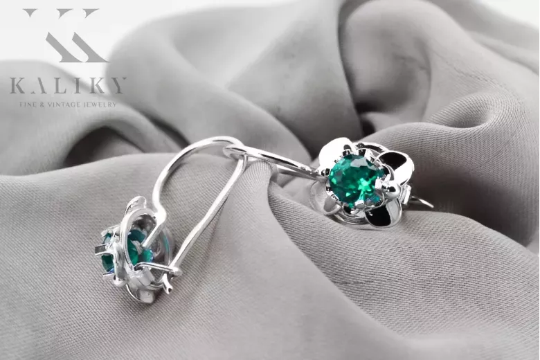 Vintage silver 925 Emerald earrings vec116s Russian Soviet style