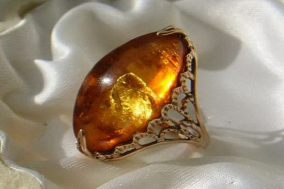 Винтажное розовое золото 14 карат с янтарем - уникальное кольцо. vrab001