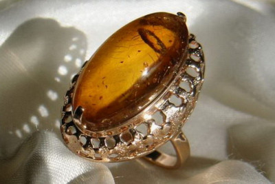 "Elegant Vintage Amber Stone Set in 14K Rose Gold 585 Ring" vrab022