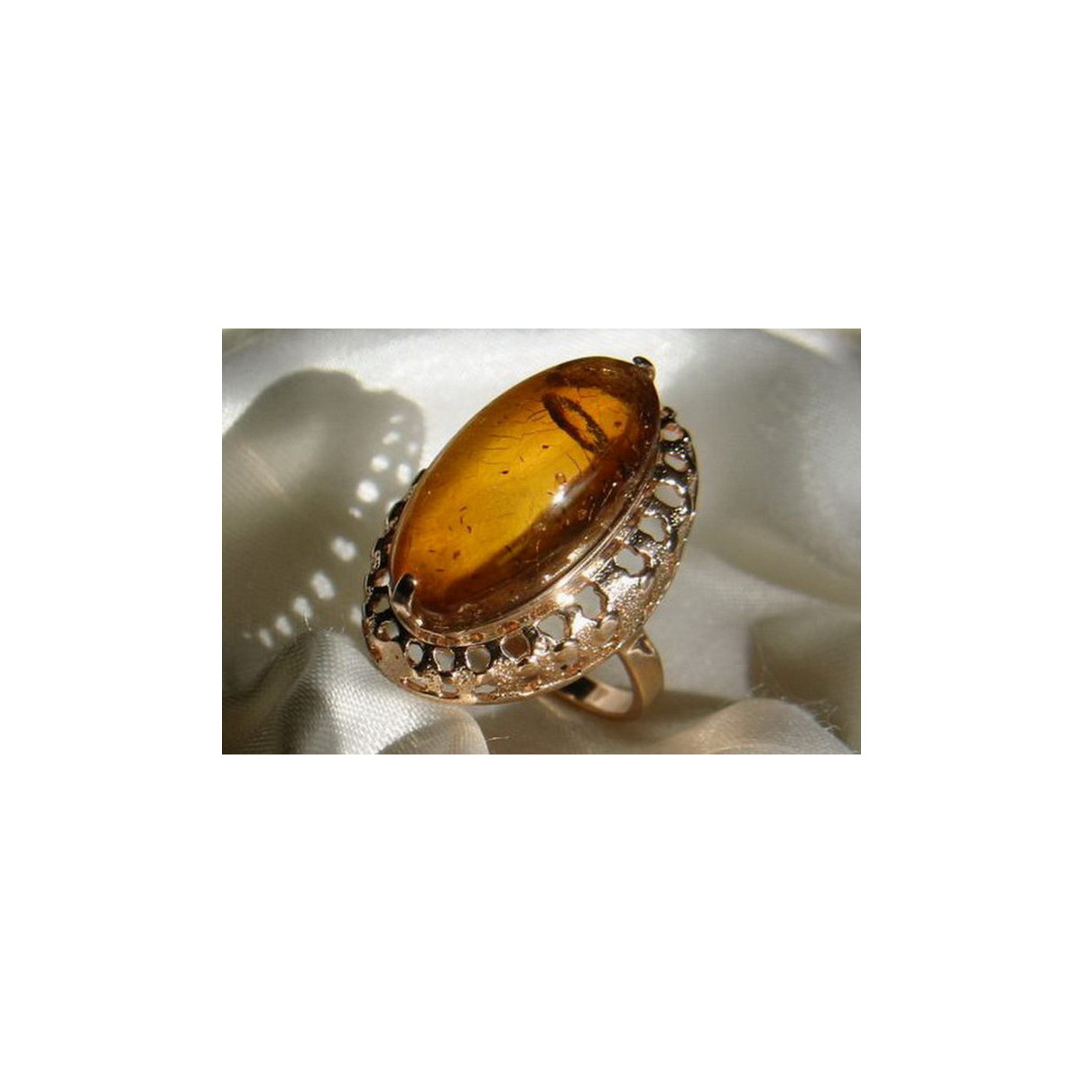 Radziecki 14k 585 złoty Rosyjski pierścionek z różowego złota z bursztynem  vrab022