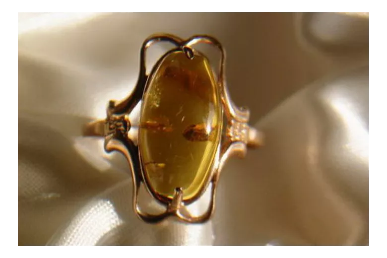 Radziecki 14k 585 złoty Rosyjski pierścionek z różowego złota z bursztynem  vrab026