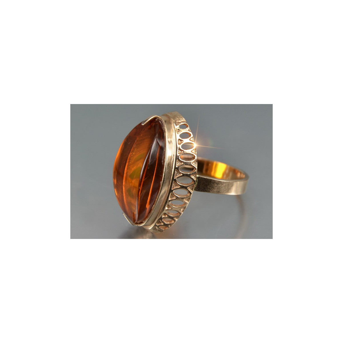 Radziecki 14k 585 złoty Rosyjski pierścionek z różowego złota z bursztynem  vrab050