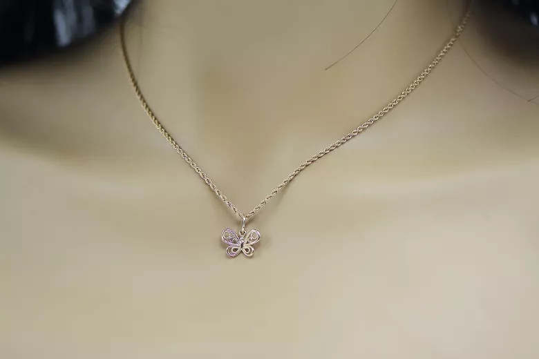 "Pandantiv Fluture din Aur Roz de 14K, Stil Vintage, Fără Pietre" vpn062