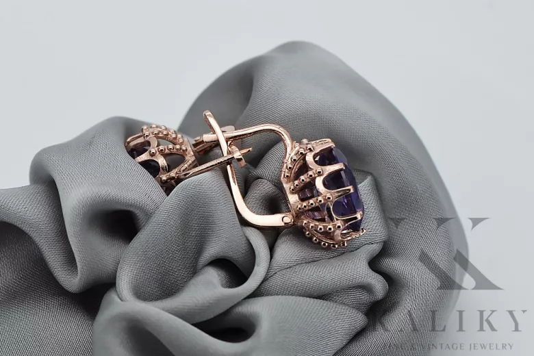 "Alexandrite sertie sur boucles d'oreilles en or rose 14 carats, style vintage vec079" Vintage
