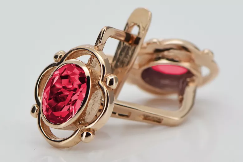 "Elegantes Aretes de Rubí con Oro Rosa Antiguo de 14k vec033 Inspiración Rusa Soviética" style