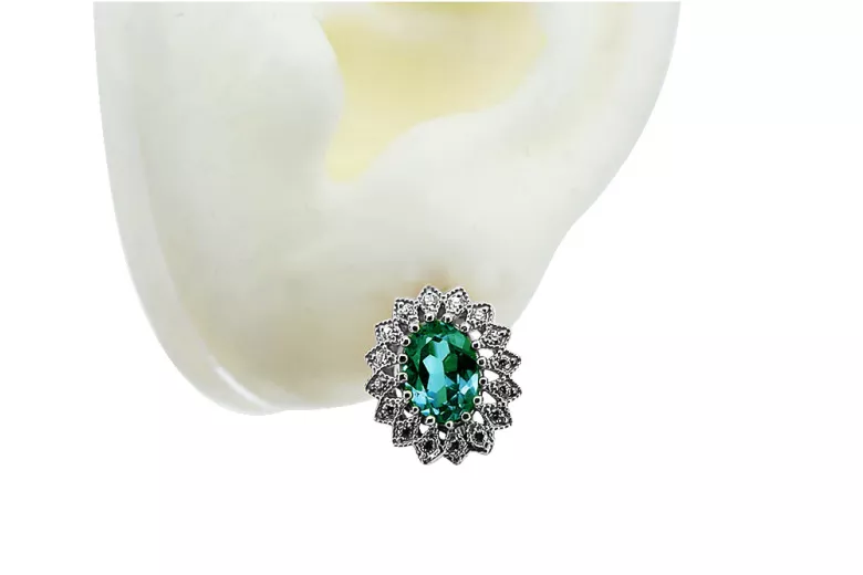 Elegant 14K White Gold Emerald Drop Earrings vec125w