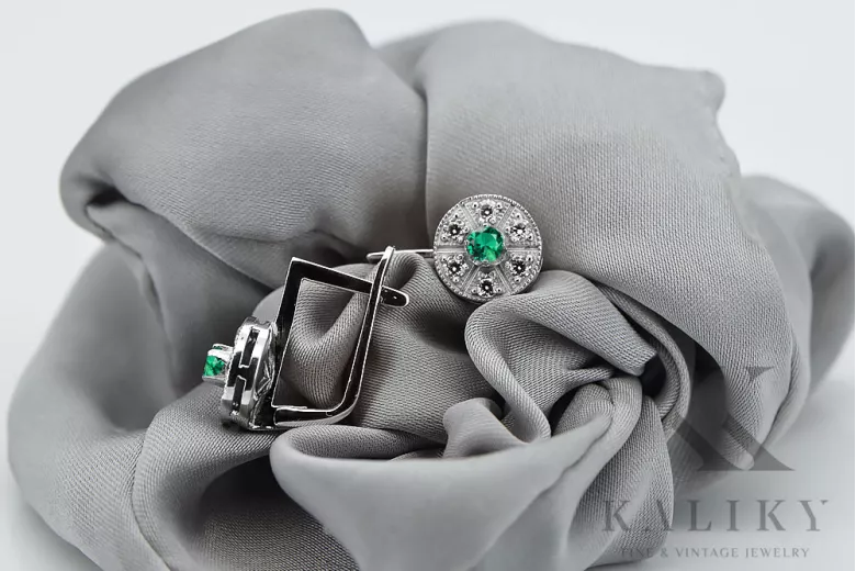"14K White Gold Vintage Emerald Earrings vec161w" Vintage
