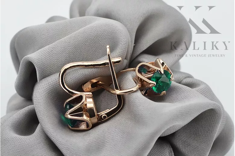 "Élégantes boucles d'oreilles Émeraude en or rose 14 carats 585 vintage russe soviétique vec018" style
