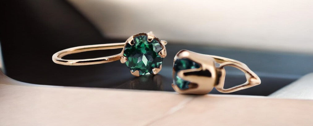 Emerald Original Vintage 14K Rose Gold Earrings Vintage style vec056r vec056r-em