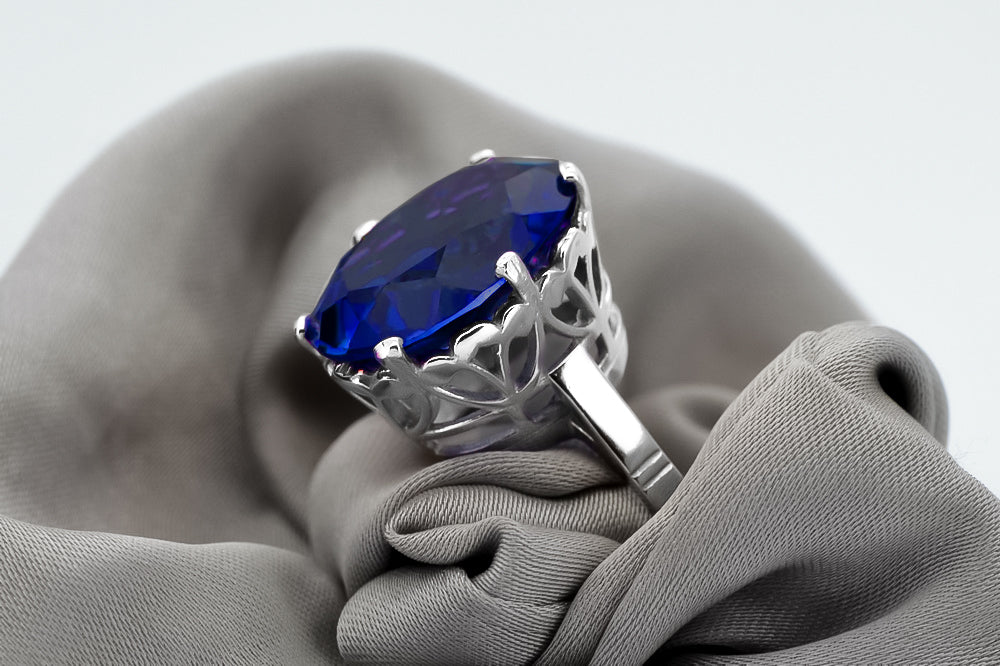 Silver 925 Sapphire ring vrc130s Vintage