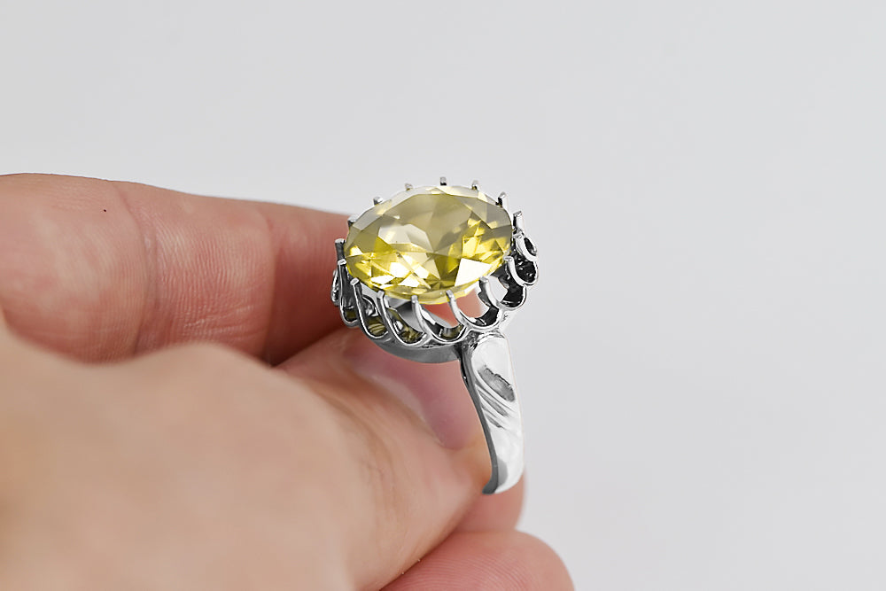 Sterling silver 925 Yellow Peridot Ring Vintage vrc035s vrc035s-yp
