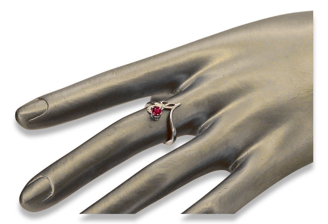 Vintage silver 925 Ruby ring vrc095s Vintage
