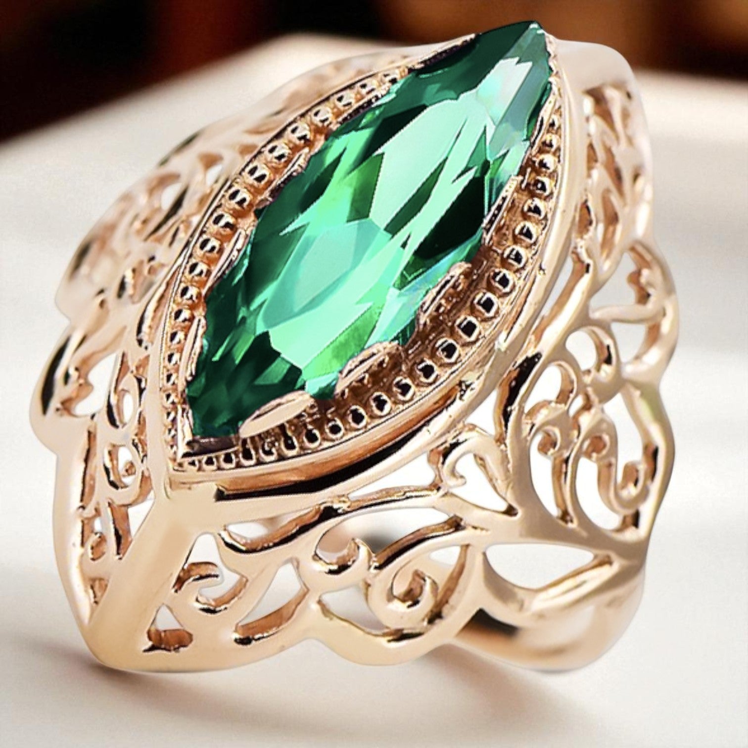 Ring Vintage craft Emerald Original Vintage 14K Rose Gold vrc017r vrc017r-em