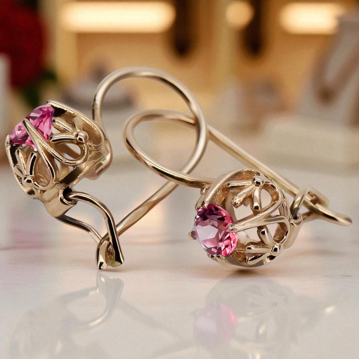 Vintage earrings made of 14k 585 rose gold with Ruby vec145 vec145r-rb