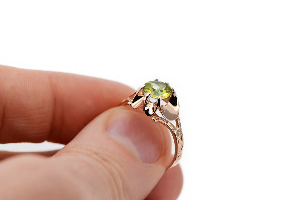 Vintage style Ring Yellow Peridot Original Vintage 14K Rose Gold vrc377r vrc377r-yp