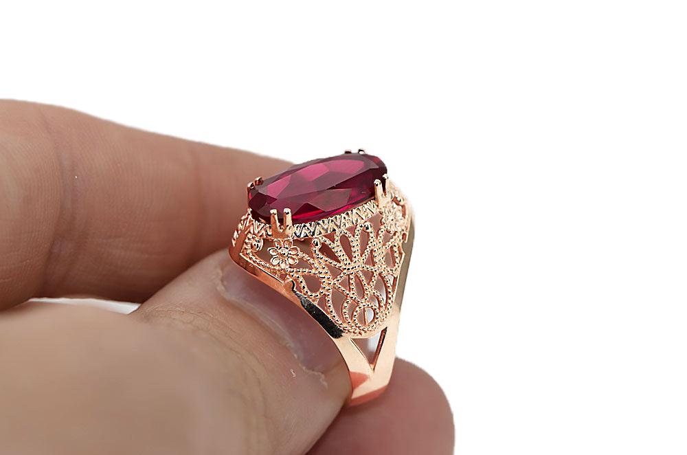 Ring Vintage Ruby Original Vintage 14K Rose Gold vrc074r vrc074r-rb