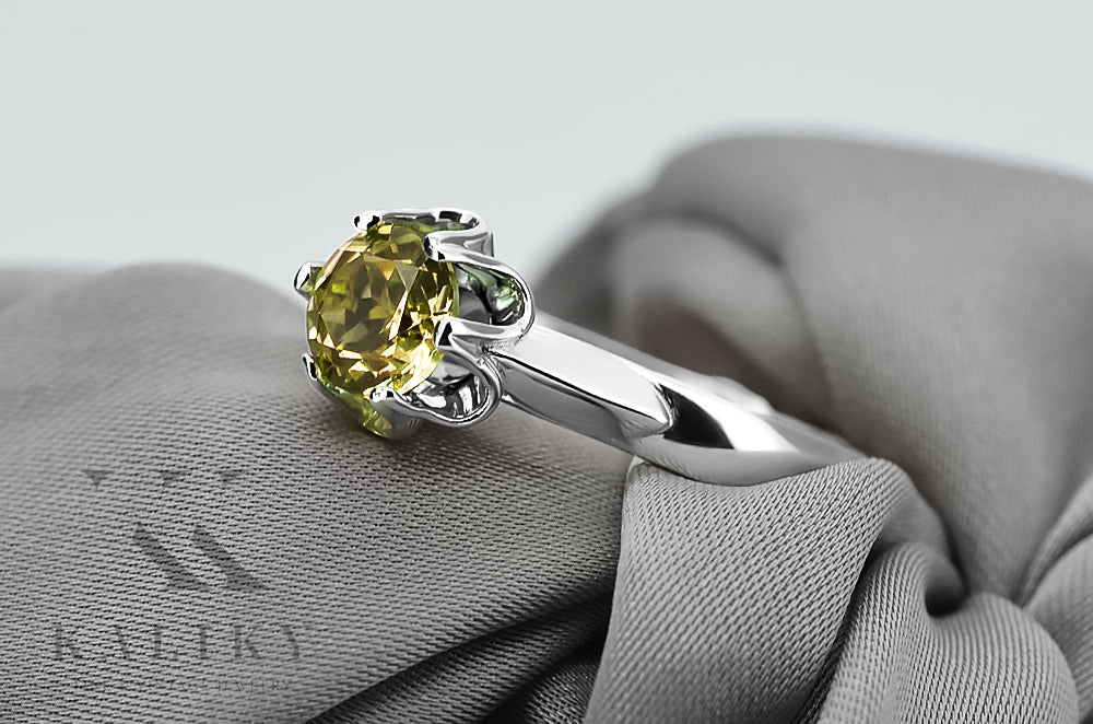 Silver 925 Peridot ring vrc122s Vintage vrc122s-yp