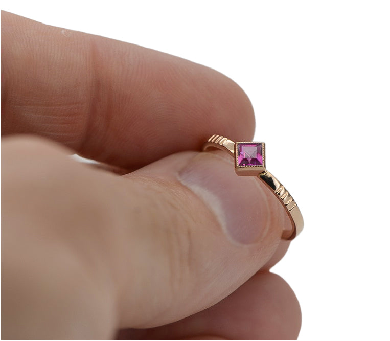 Vintage rose pink 14k gold 585 Amethyst ring vrc138 Vintage vrc138r-am