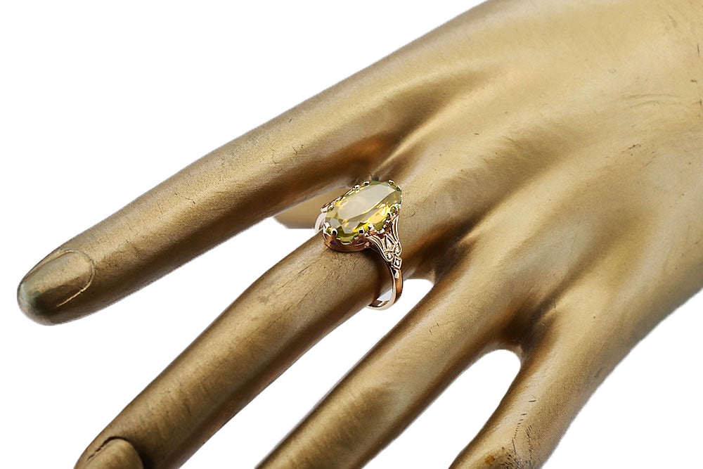 Ring Vintage Yellow Peridot Original Vintage 14K Rose Gold vrc058r vrc058r-yp