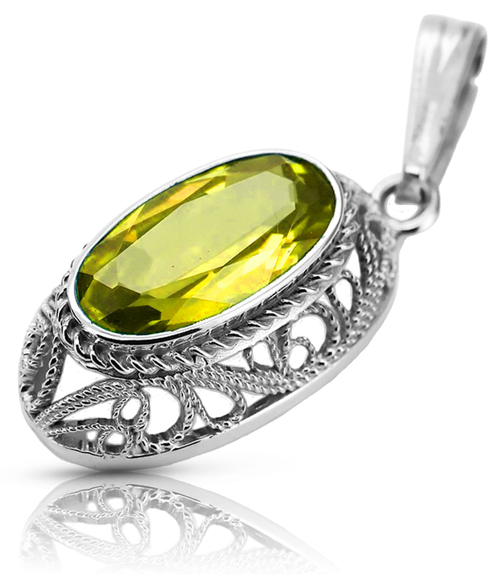 Soviet silver 925 pendant with peridot vpc014s Vintage vpc014s-yp