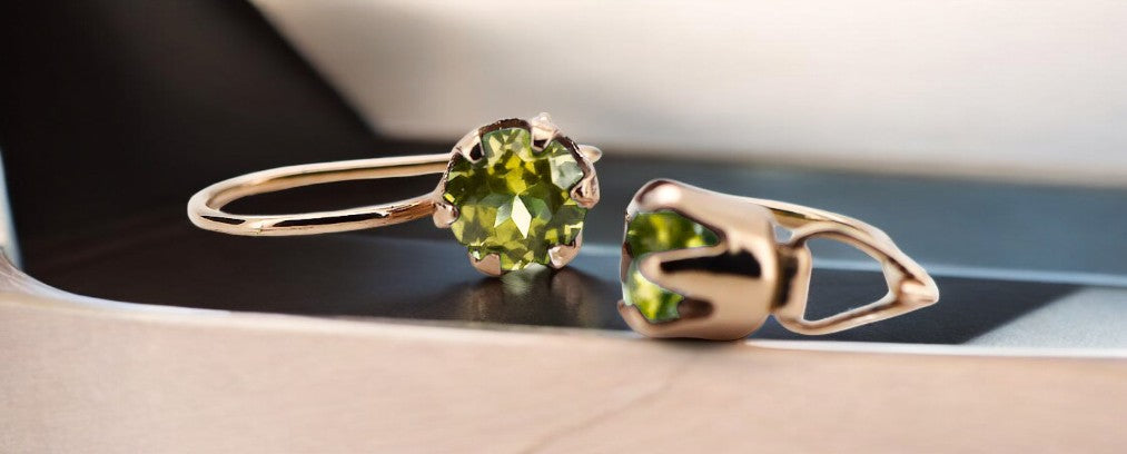 Vintage style Earrings Yellow Peridot Original Vintage 14K Rose Gold vec056r